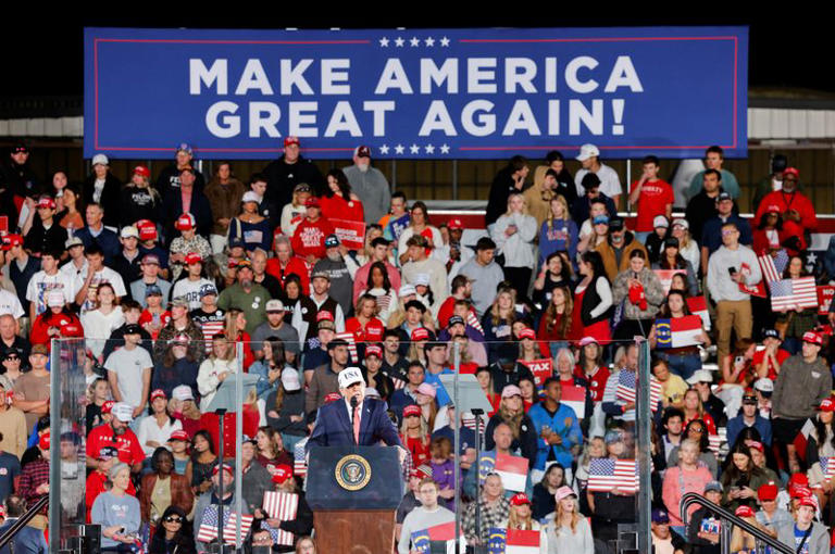 Trump, in North Carolina, says Republicans will defy midterm odds