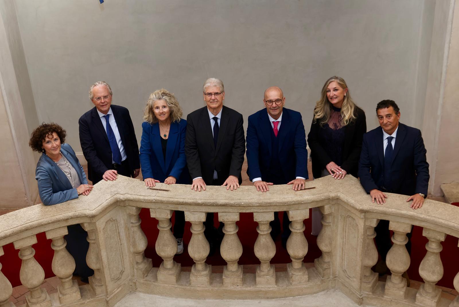 Una fondazione in cerca di autore. Le due strade della deputazione