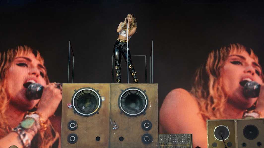 Miley Cyrus confronts Hollywood Bowl backlash, nearly walked away