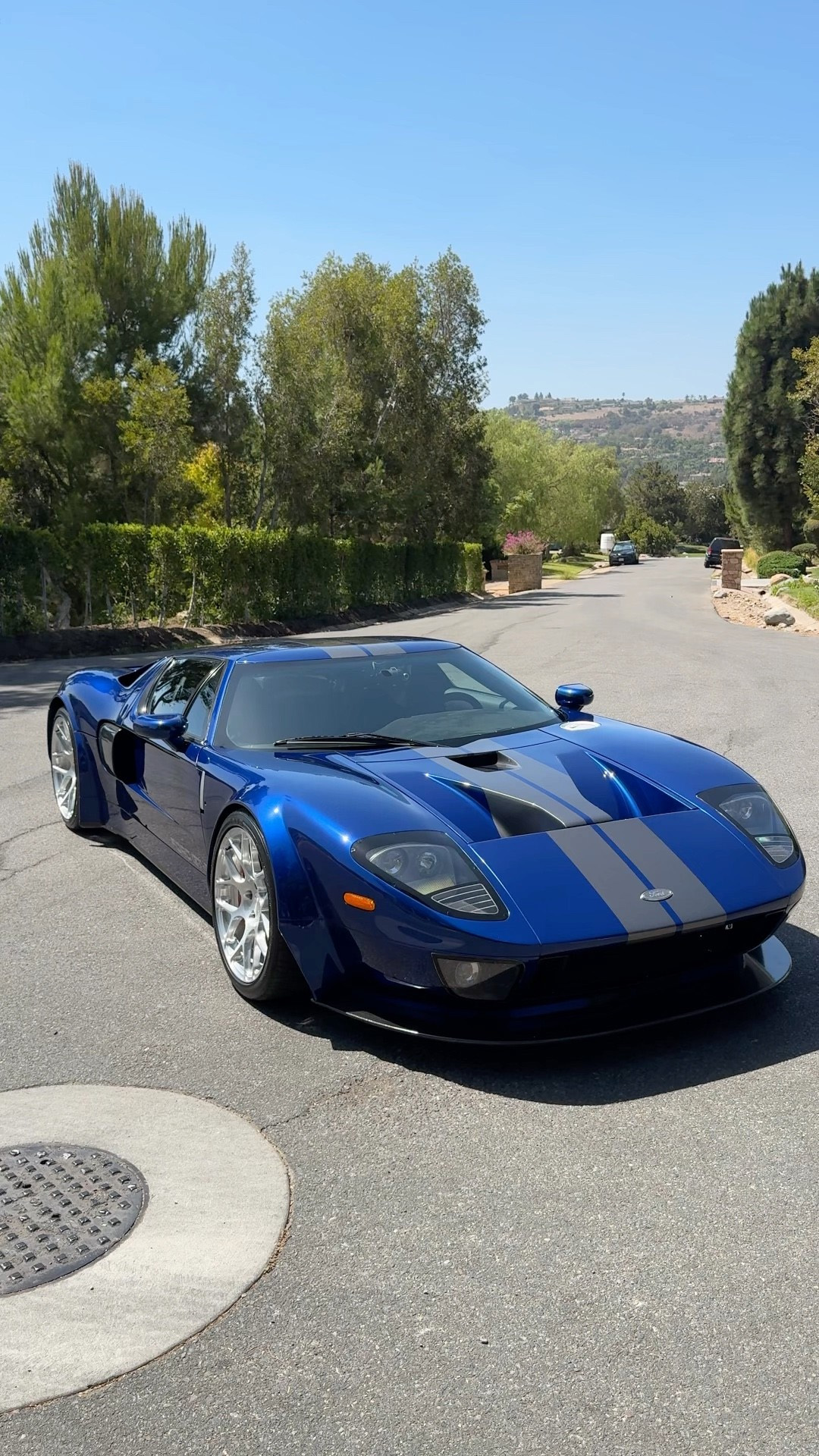 Modified Ford GT-R stands out with extreme bodywork