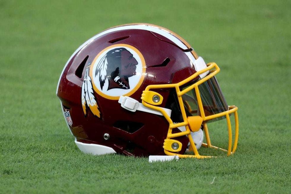 Blackfeet descendants push to restore Commanders’ former Redskins name ...