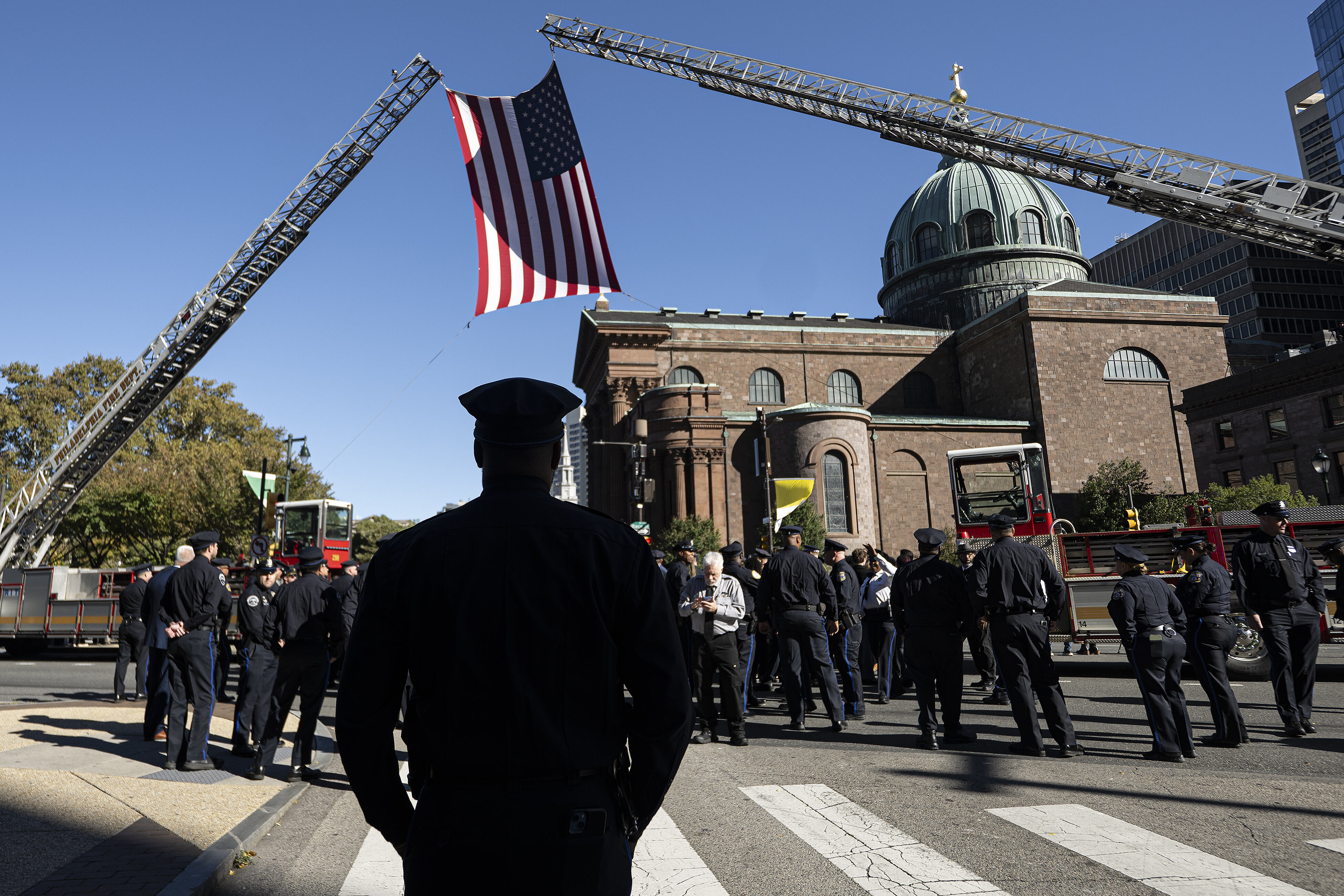 Slain Philadelphia police officer Shane Seiber honored by hundreds at funeral services