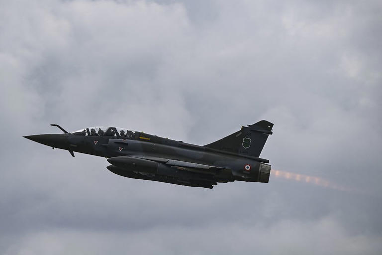 Zwei Todesopfer bei Absturz von Jagdbomber in Ostfrankreich