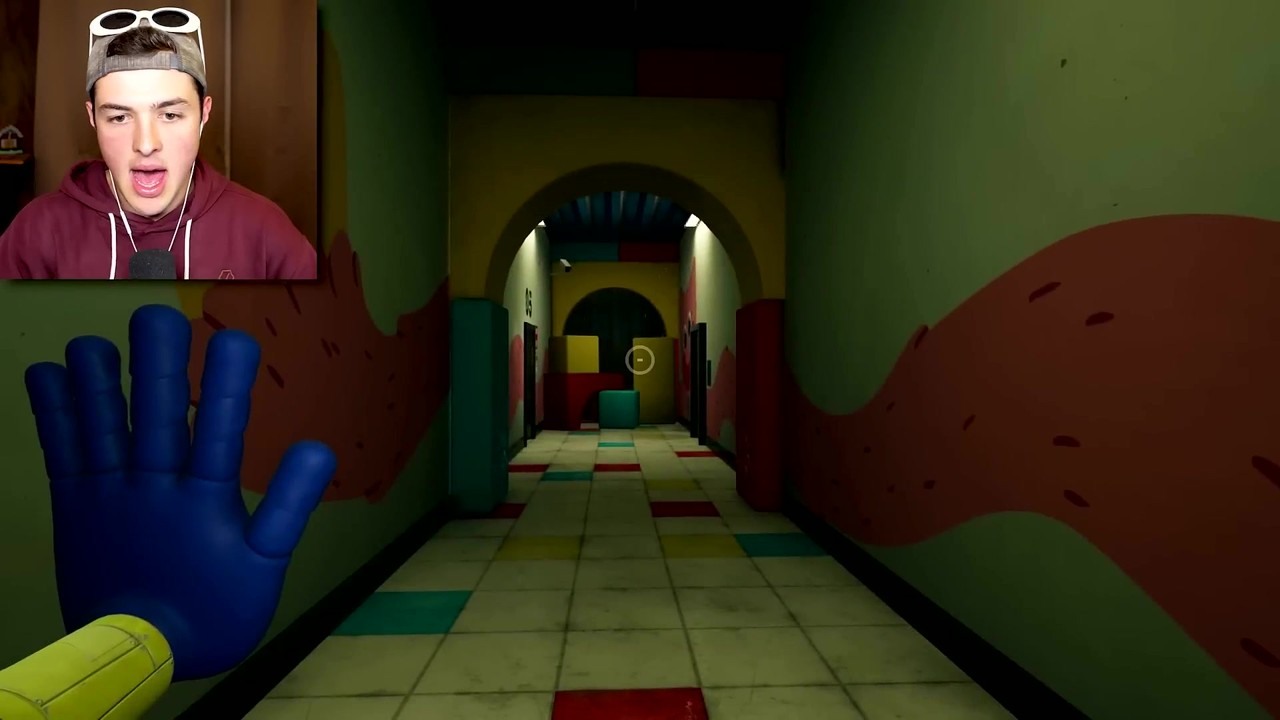 BeckBroJack enters Playtime Co. in Poppy Playtime chapter one