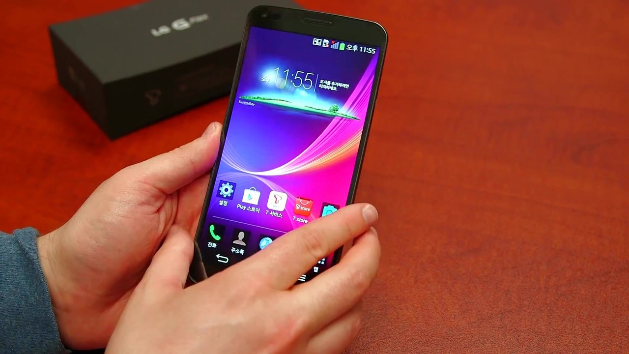 Remember when Jon Rettinger unboxed LG’s curved G Flex