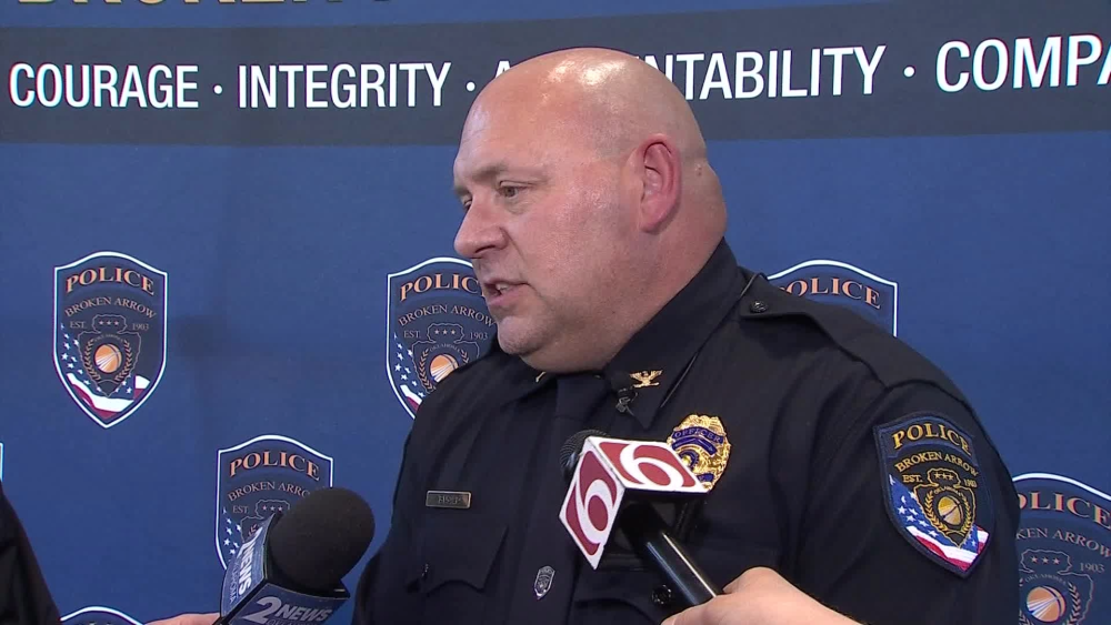 Supporters speak out at Broken Arrow city council meeting for Police ...
