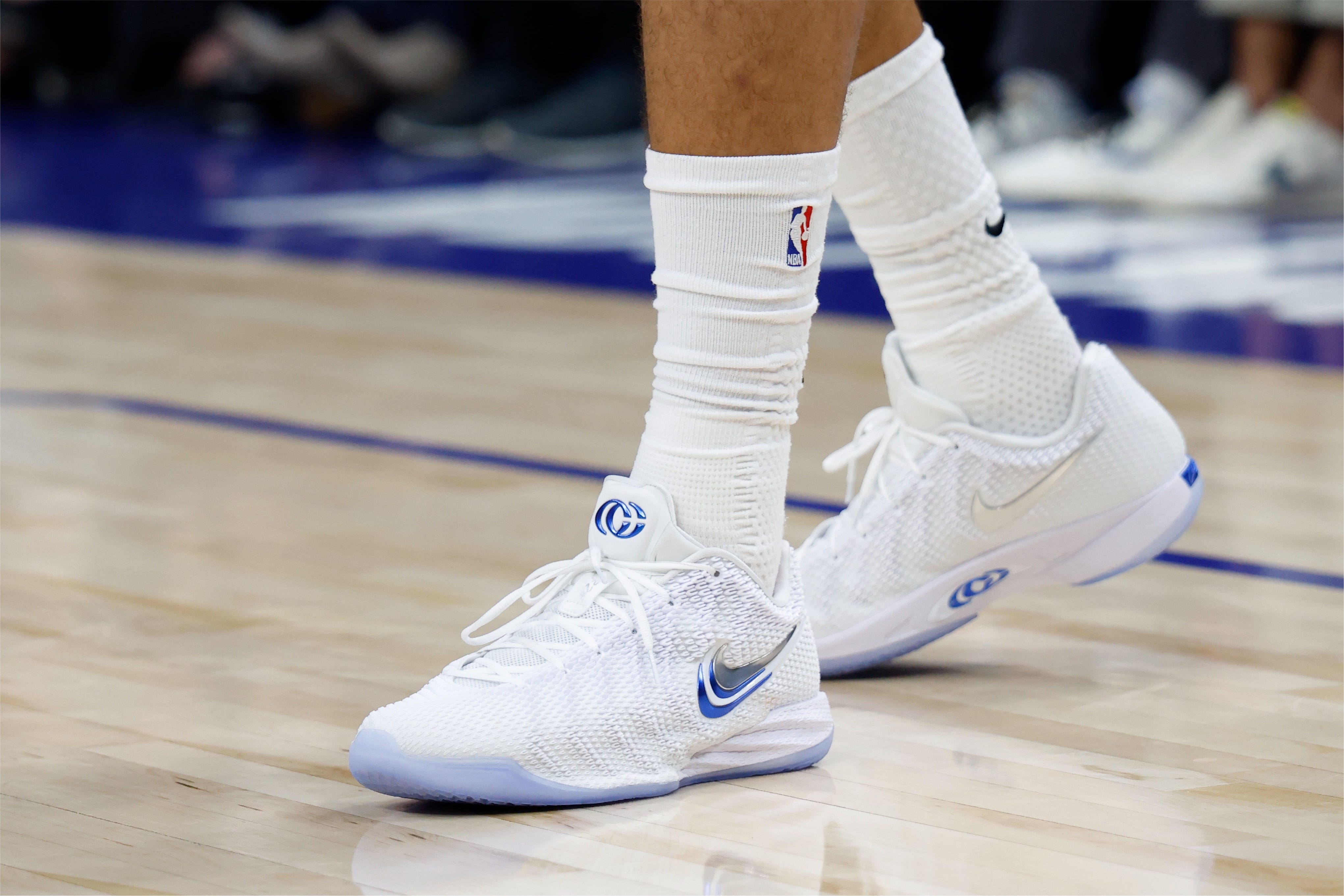 Pistons' Cade Cunningham opens NBA season in Caitlin Clark shoes