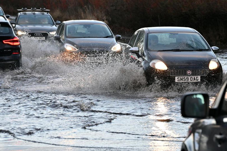 Storm Austen to bring flooding and travel chaos to Scotland as Met ...