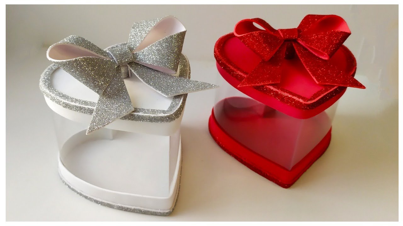 Handmade gift box using recycled plastic bottles