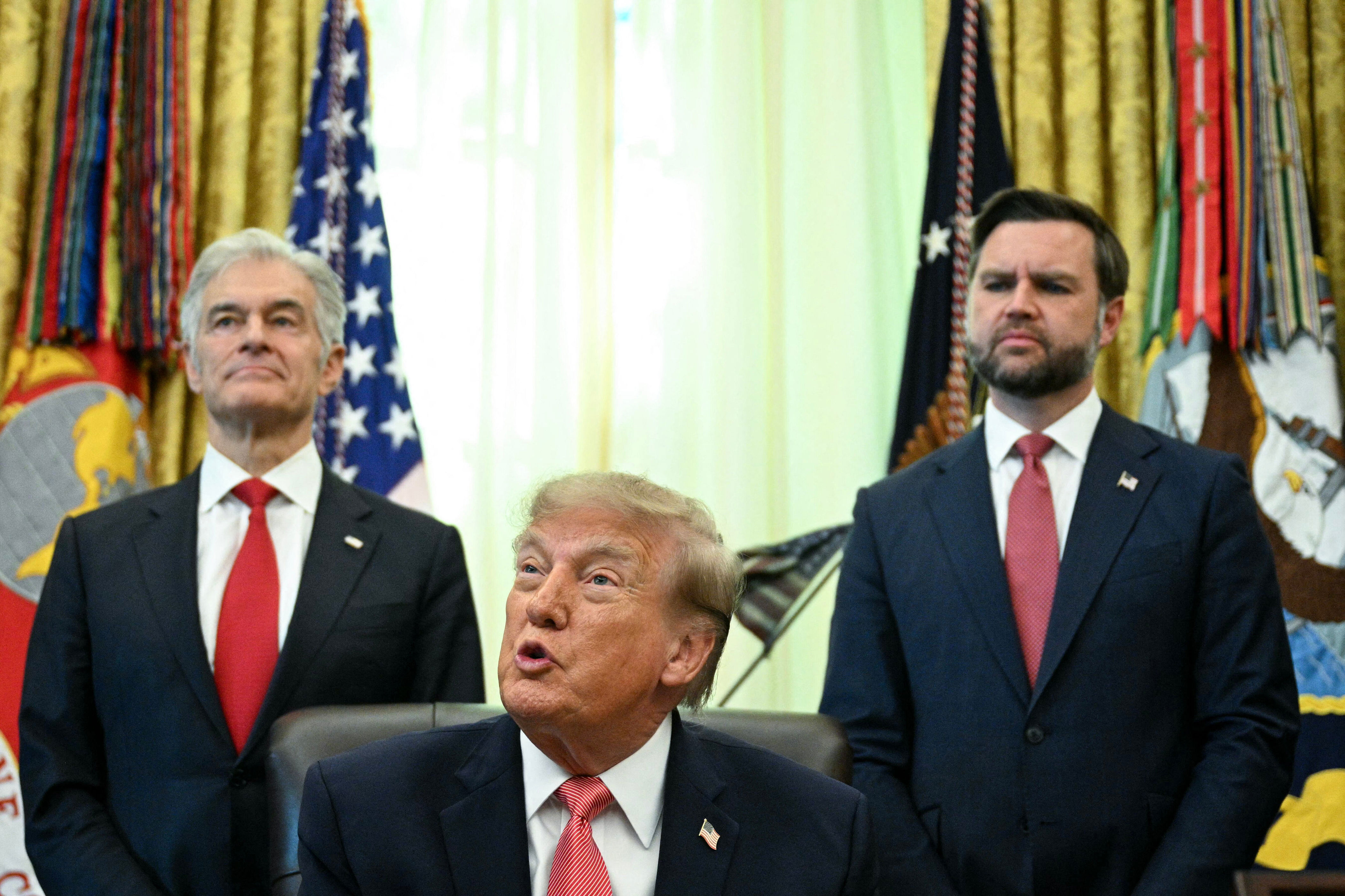Donald Trump dodges JD Vance 2028 endorsement question, with Vance ...