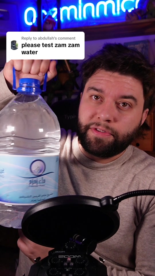 Zamzam water under the microscope reveals interesting details