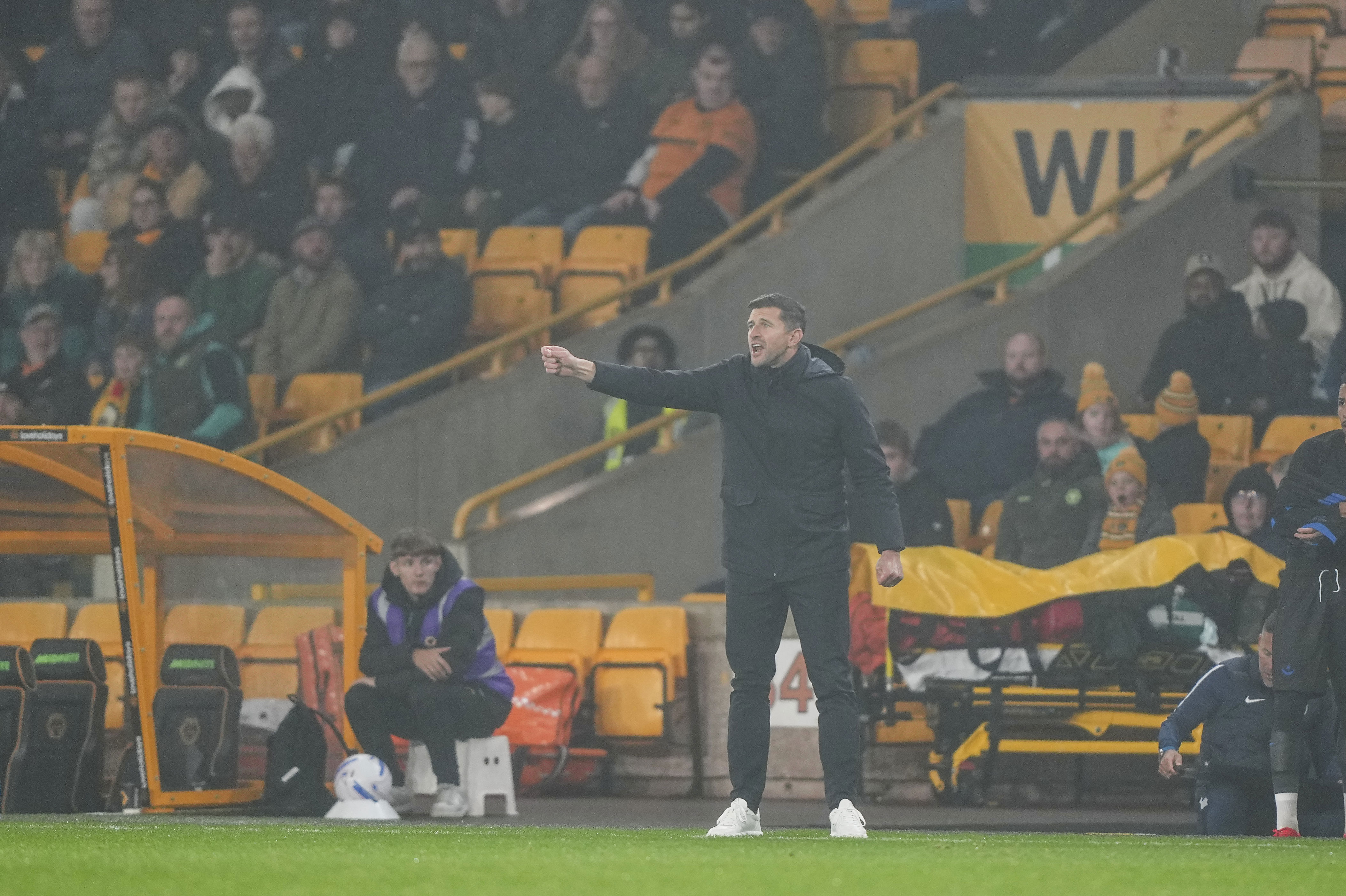 Portsmouth boss John Mousinho delivers key injury update on latest ...