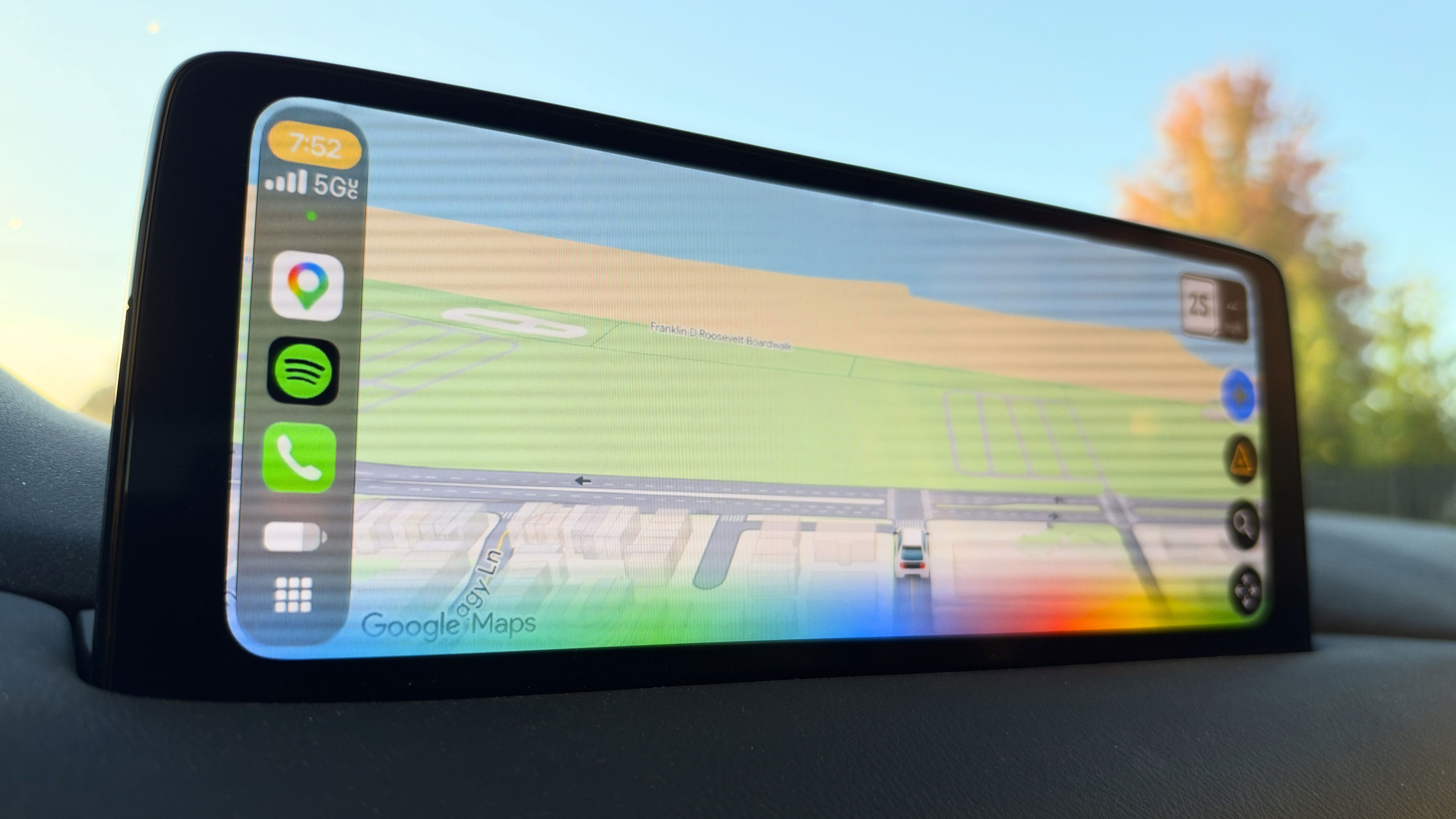 Gemini on Android Auto can access my photos, emails, and calendar now ...
