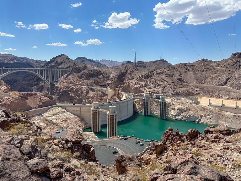 Hoover Dam shutdown would cut 4% of Las Vegas power, not water