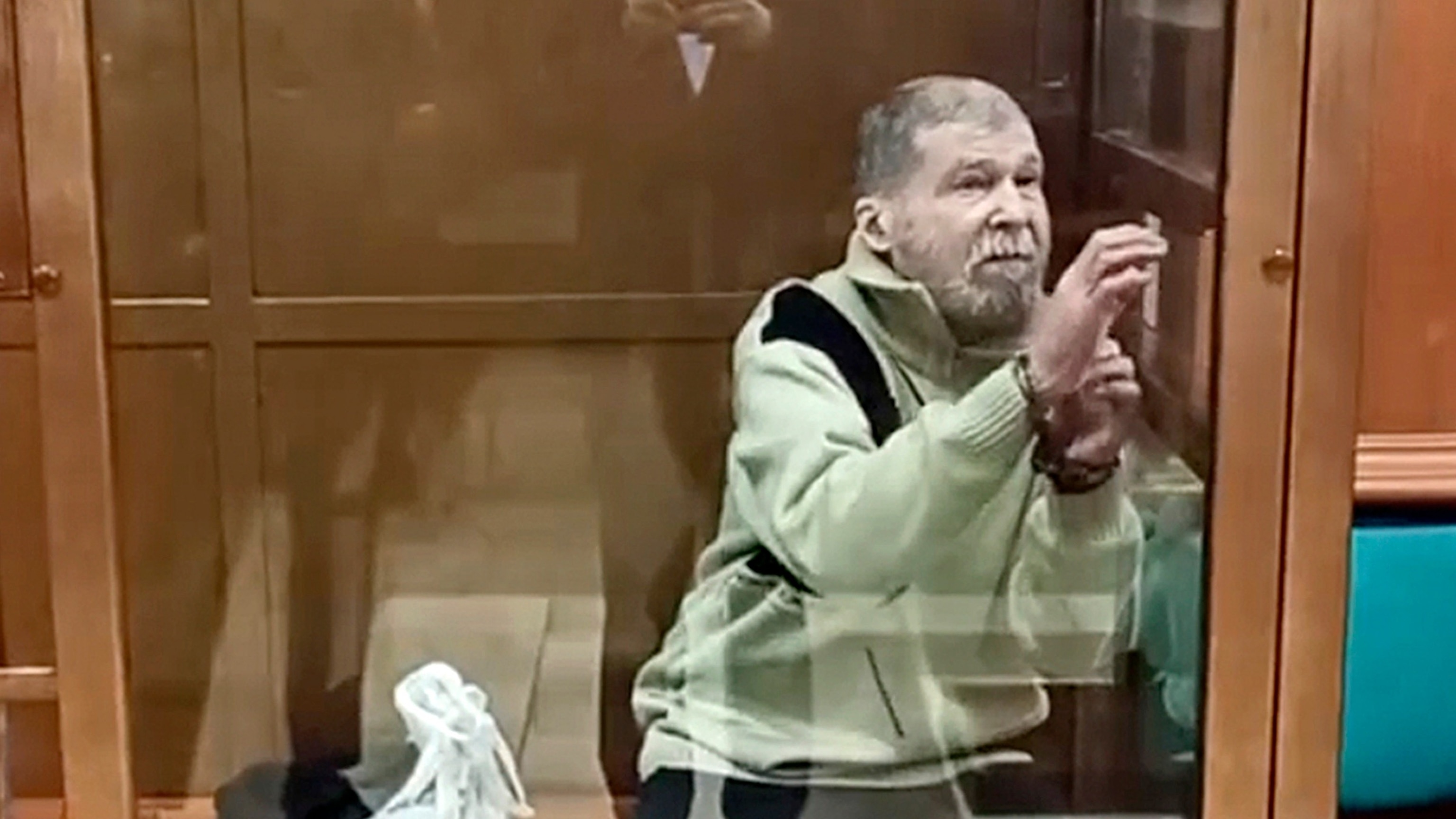 Sister of Stephen Hubbard, released by Russia, thanks Trump as hand of God