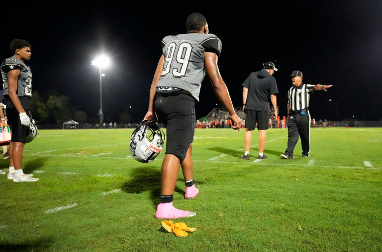 Florida high school football ejections rise with emphasis on sportsmanship