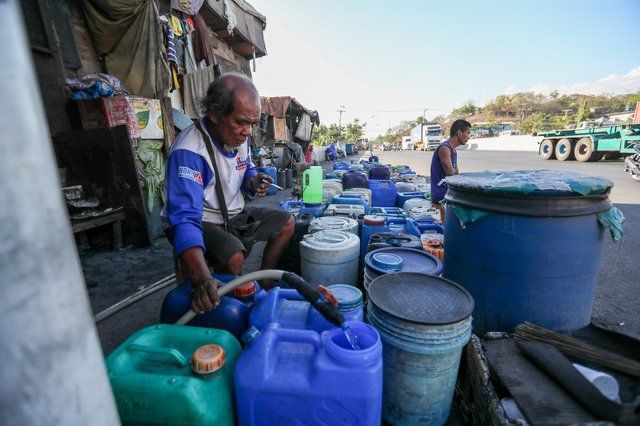 Experts stress need to conserve water as El Niño threatens supply