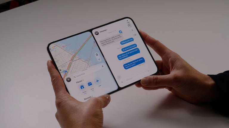 You can view two apps (or two instances of the same app) at the same time.