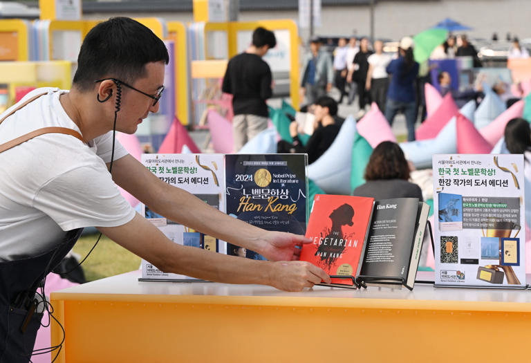 The impossibly large book orders stoking AI fears in South Korea