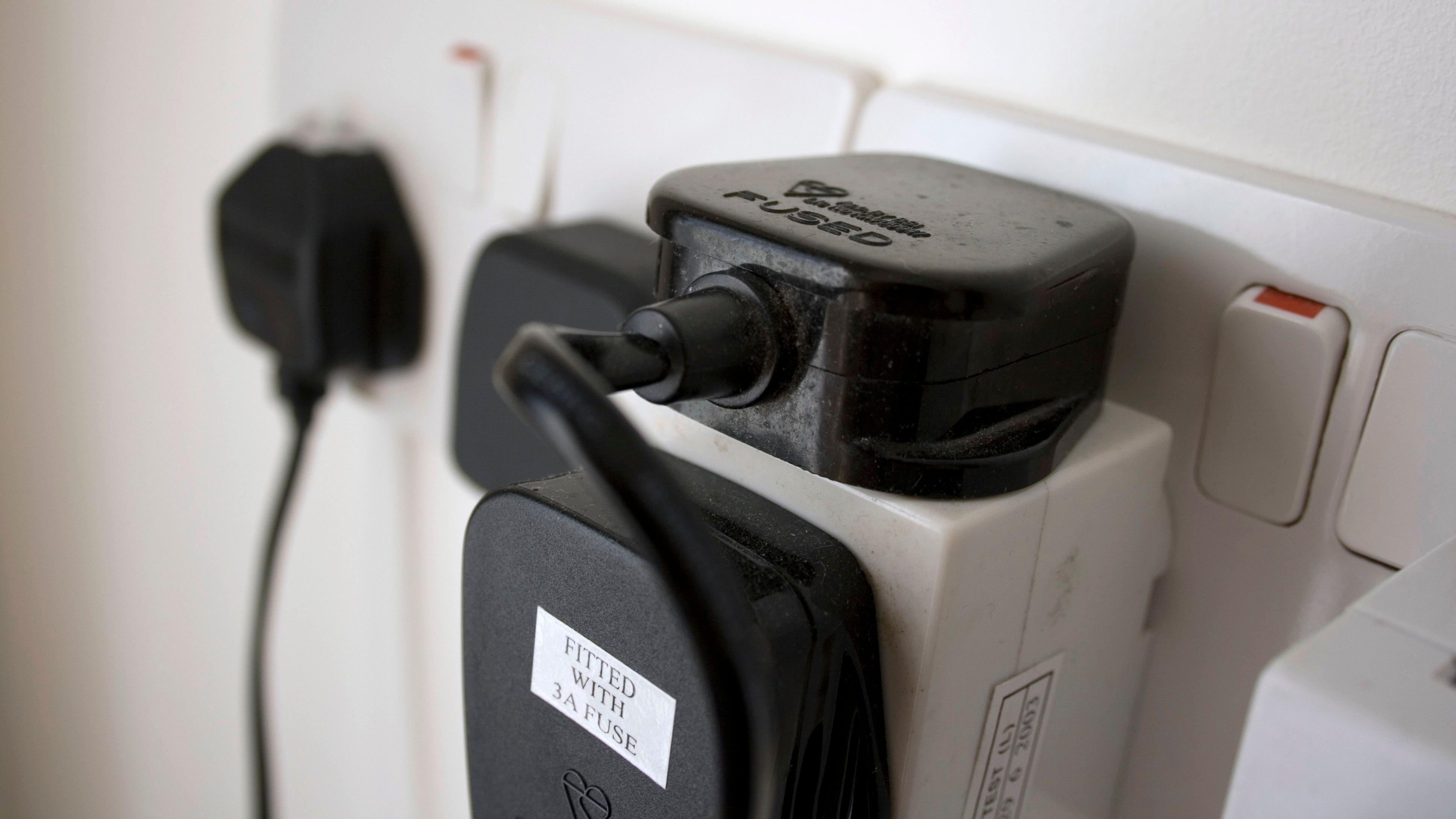 Substation fire causes 3,000 homes to lose power