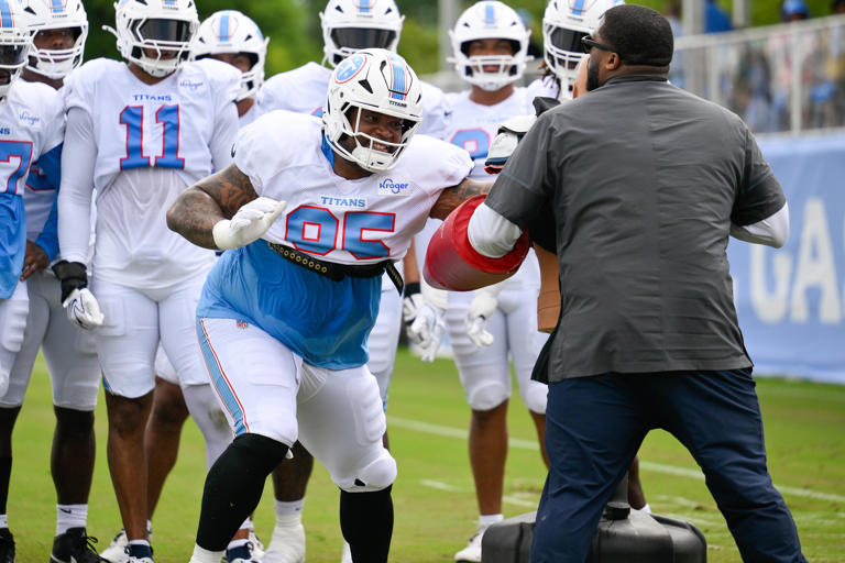 Ex-NFL player says Jordan Elliott will never play again after gun incident