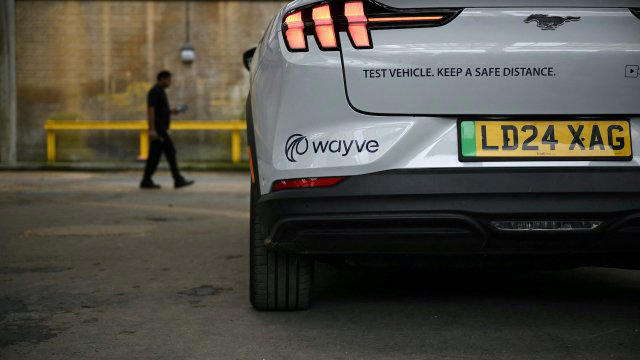 In London, robotaxi tests draw backlash as drivers fear a machine that ...