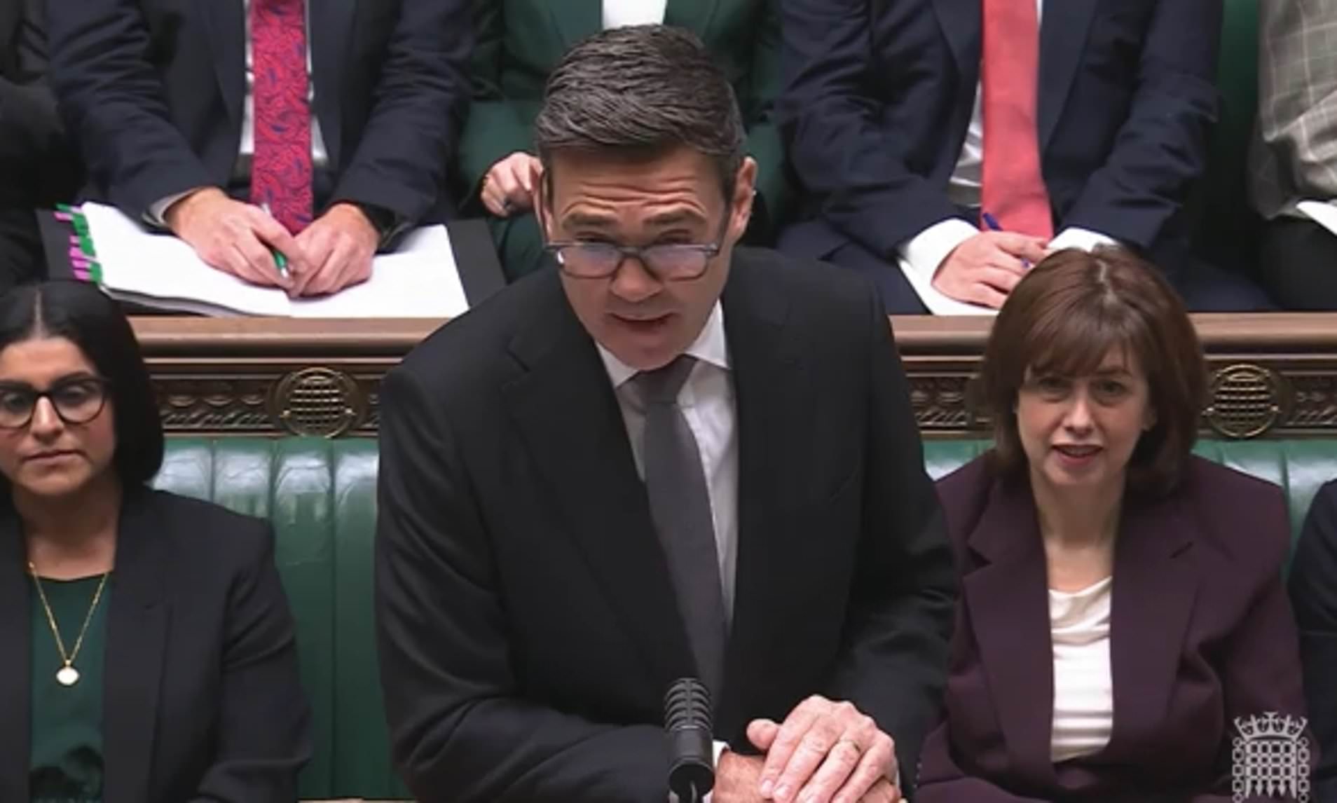 PM says he is 'looking at' dropping standing charges from gas bills as ...