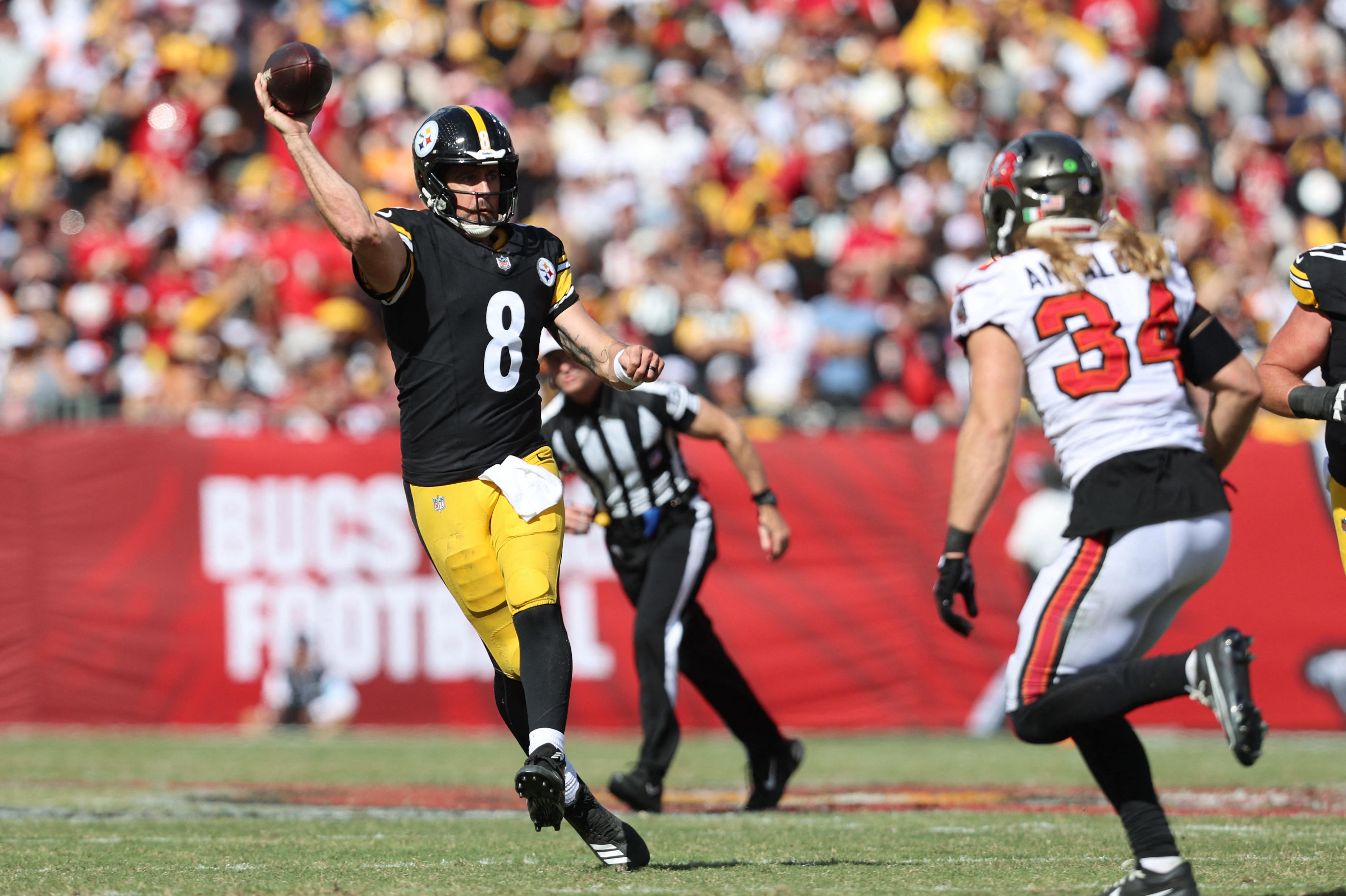 Aaron Rodgers took control of Steelers play-calling in 4th quarter