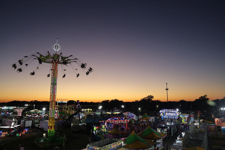 SC State Fair visitors frustrated with adult chaperone policy, allege ...