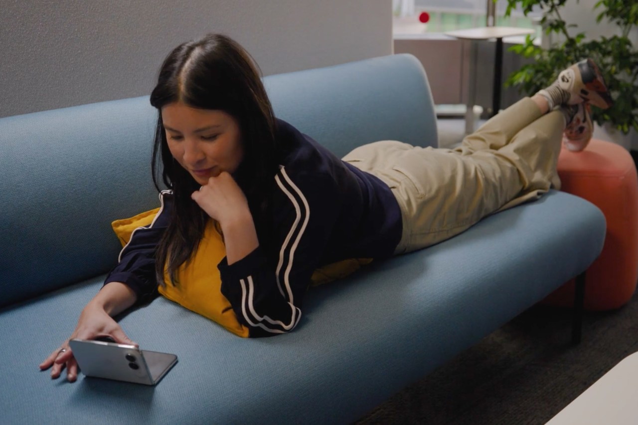 In testing, the iPhone Duo proved to be more super chill than super productive.