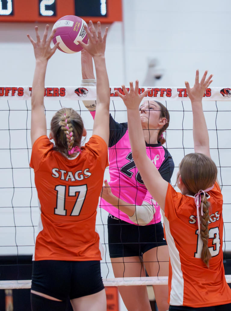 Illini Bluffs star commits to Missouri Valley Conference volleyball program