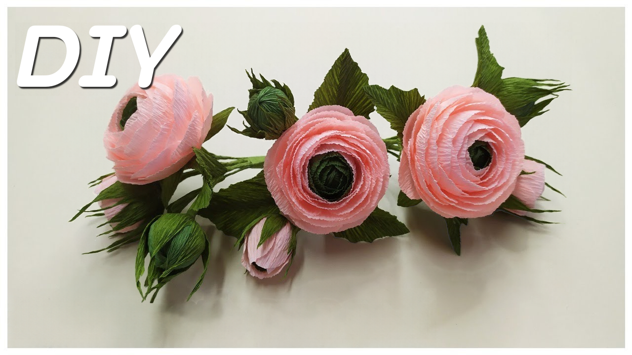 DIY ranunculus flowers using crepe paper