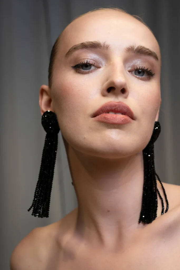 Il tubing mascara è la rivoluzione per ciglia definite e a lunga tenuta
