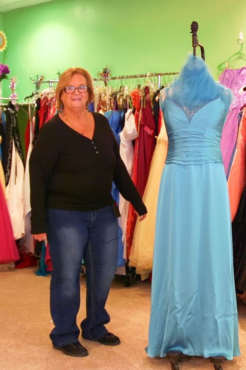 Betty Vitale gives free prom dresses to girls in need