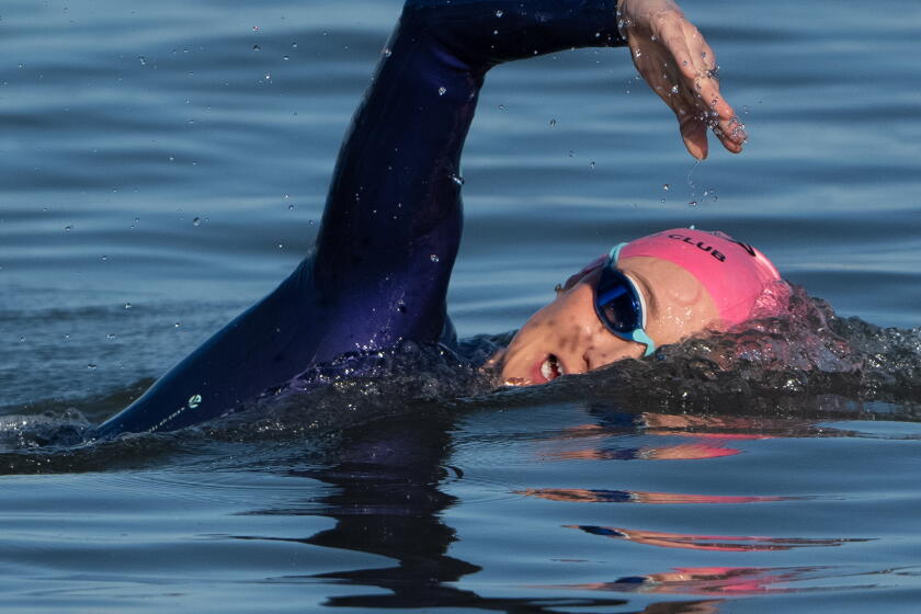 California woman makes history by swimming state's 900-mile length. El ...
