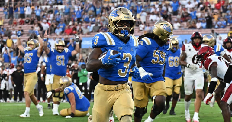Statistical rankings: Where UCLA sits nationally, in Big Ten through week 7
