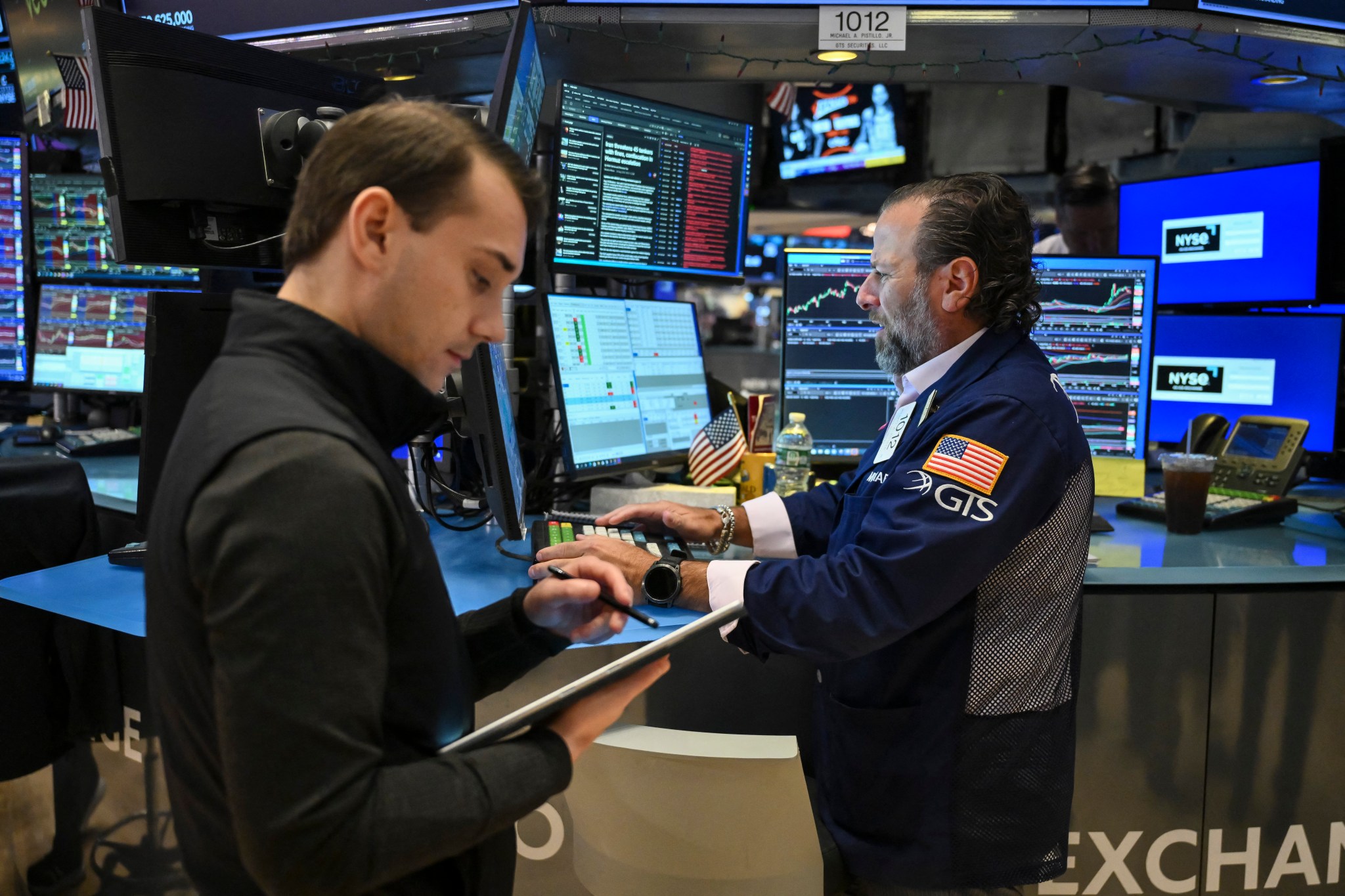 Tech futures rise in premarket trading as SpaceX stock rockets ...