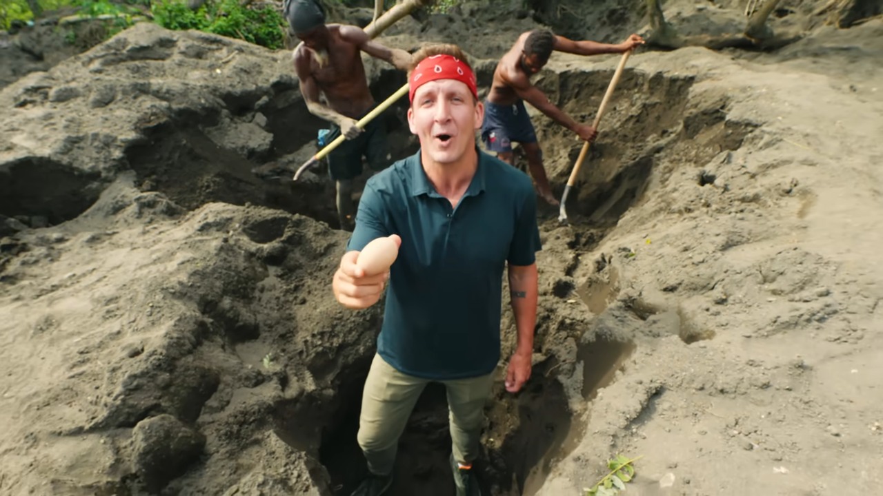 Egg hunters dug six feet into volcanic soil for lunch on New Britain