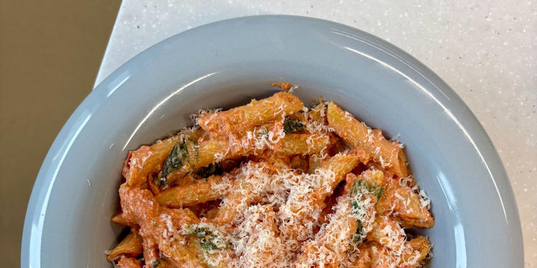 This is how long an open jar of pasta sauce really lasts in the fridge