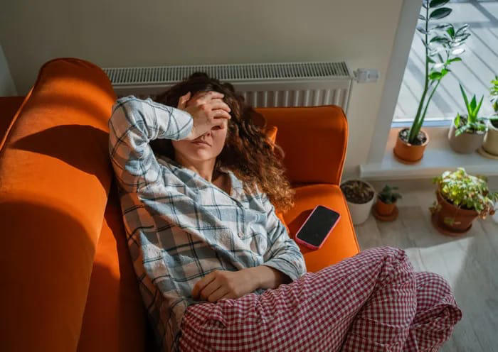 3 warning signs linked to the early stages of MS, according to a ...