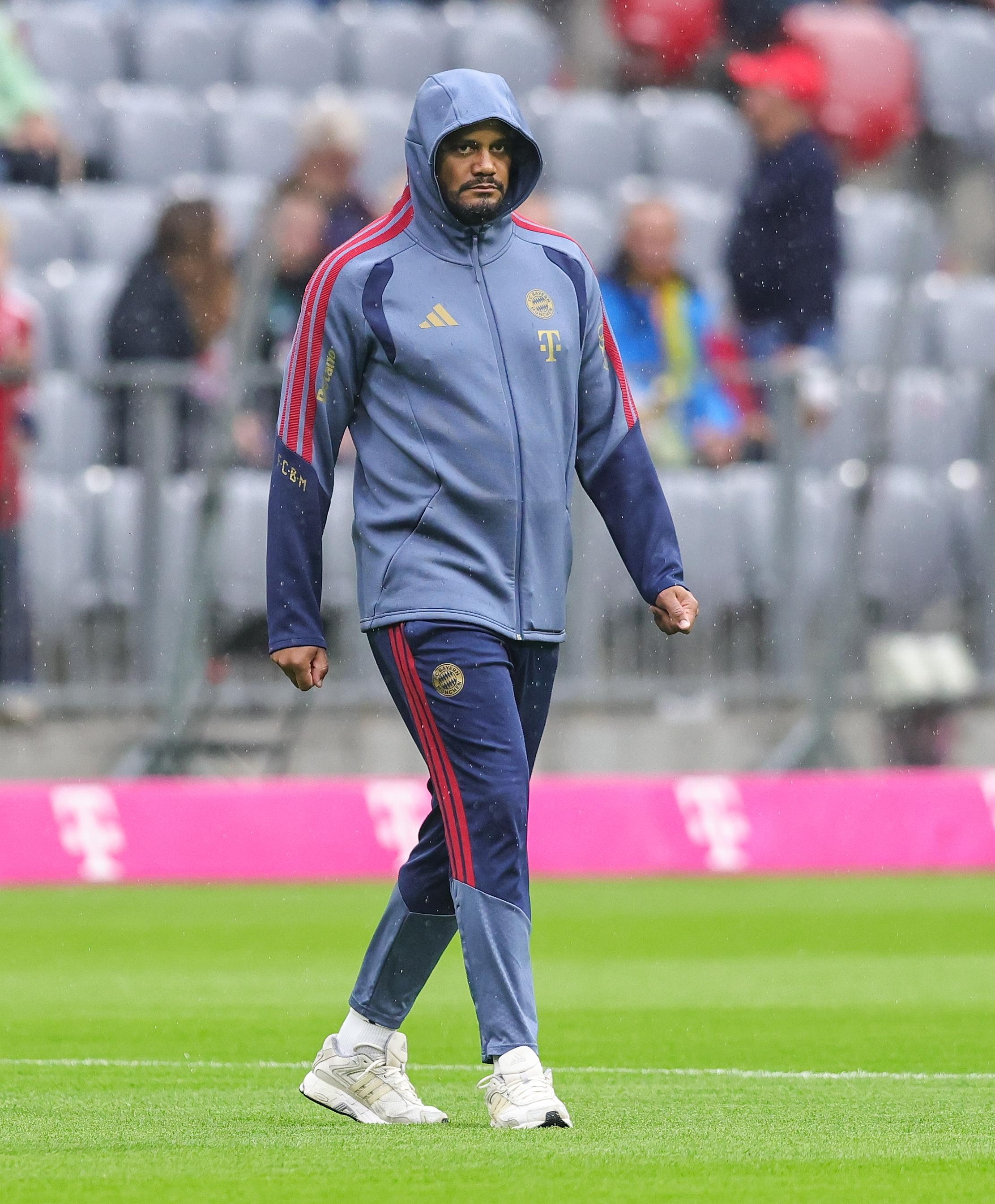 Bayern Munich boss Vincent Kompany expected to be ready for Arsenal