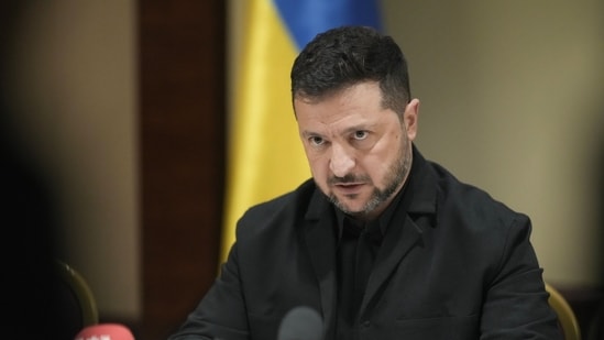 Real way to end it: Zelensky open to freezing Ukraine-Russia front ...
