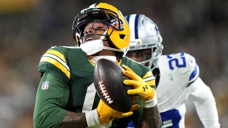 Jordan Love getting crushed by dropped passes but Packers aren’t ...