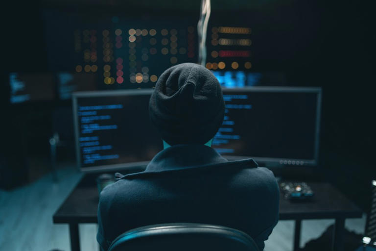 Major websites in US and Europe go dark as operators race to protect ...