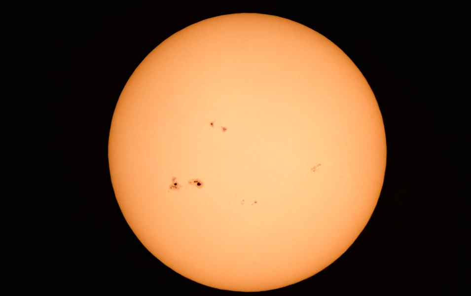 Rare solar storm gives clearest picture yet of aviation risks