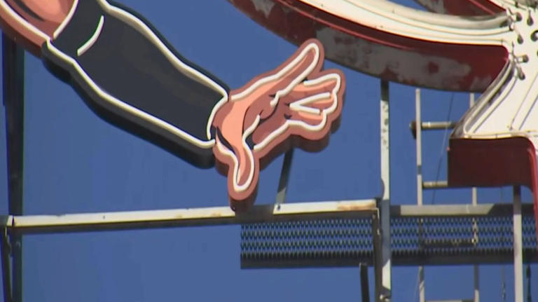 Portland’s White Stag sign adds Ja Morant in neon for Blazers opener