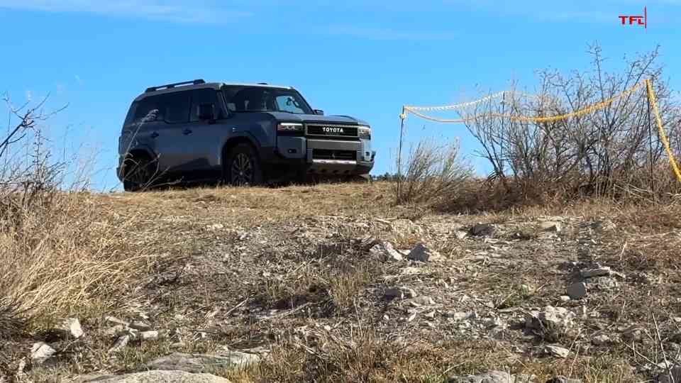 What changed in the Toyota Land Cruiser 4x4 system over 20 years ...