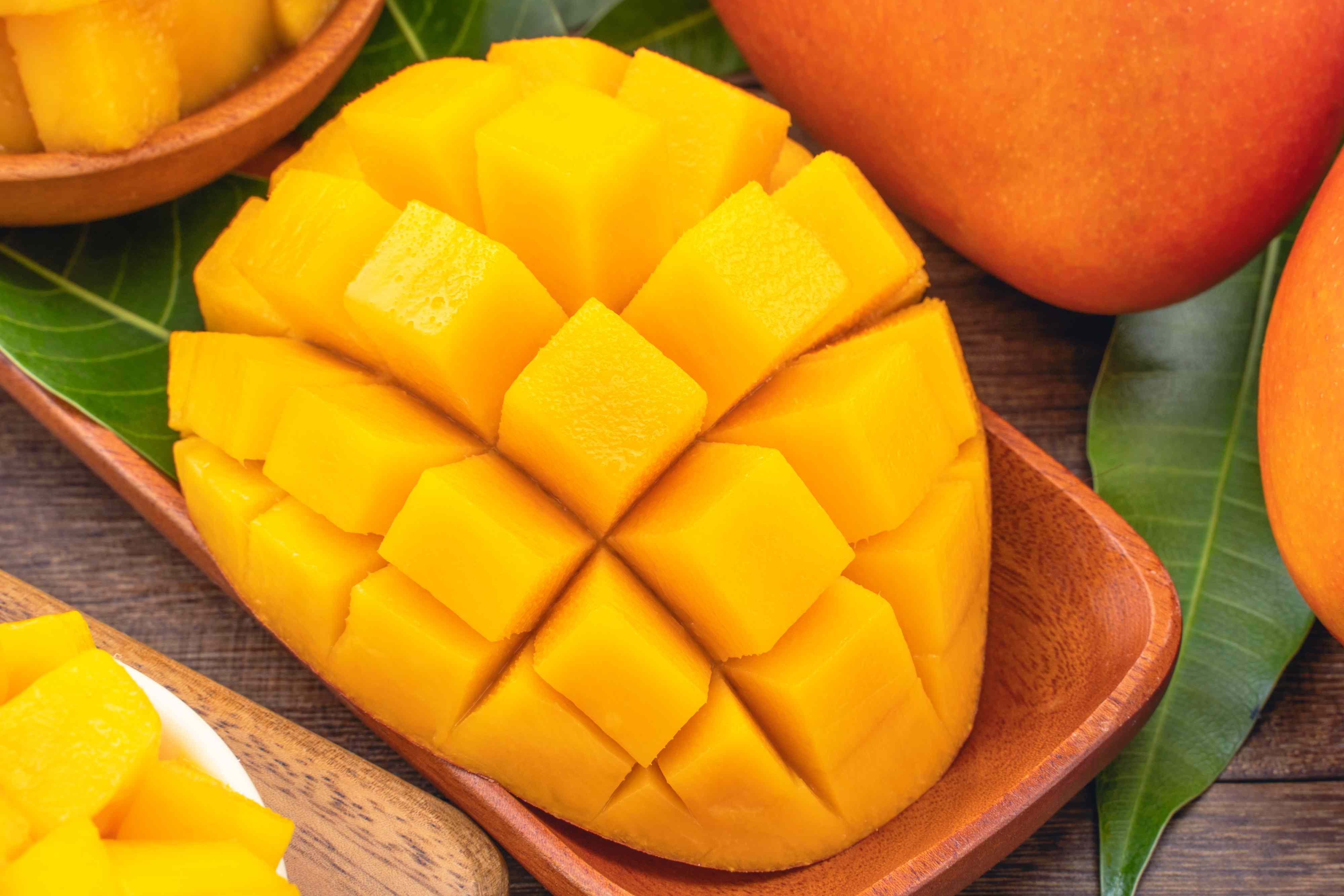 What happens to your blood sugar when you eat mango