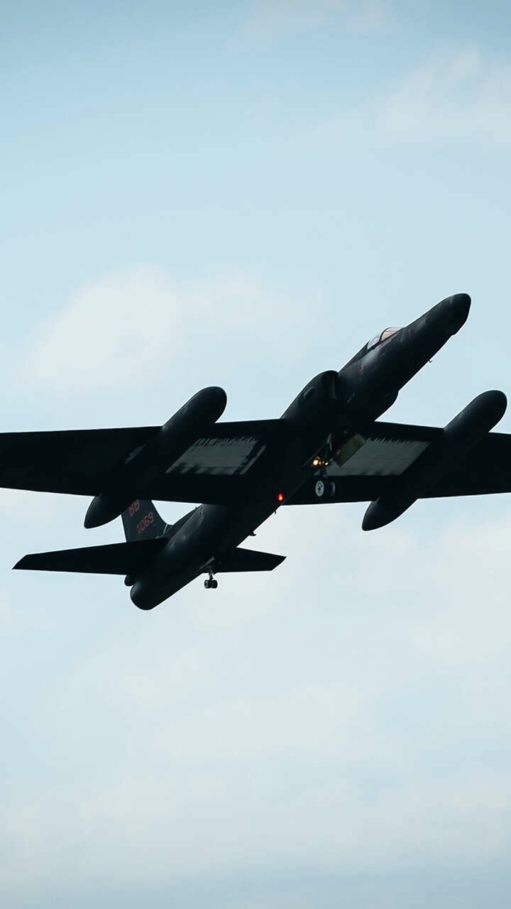 Rare government spy plane spotted flying over Bay Area 49ers game