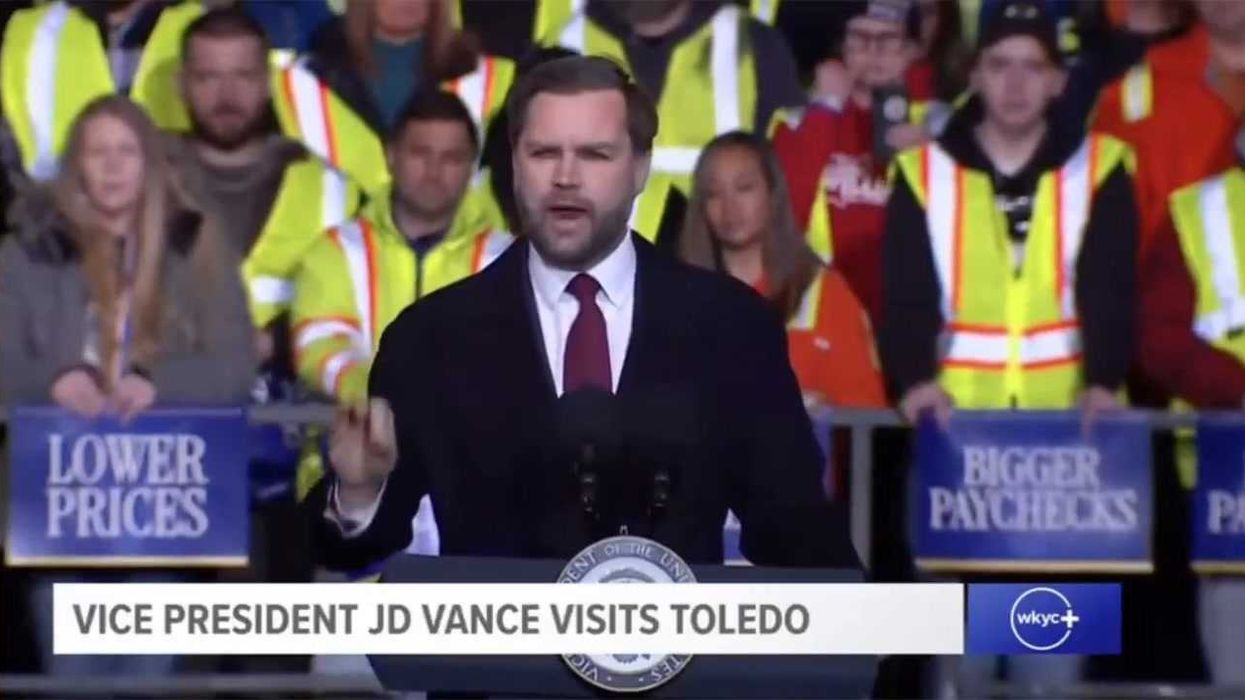 JD Vance ridiculed as he uses unfortunate analogy for economy in ...